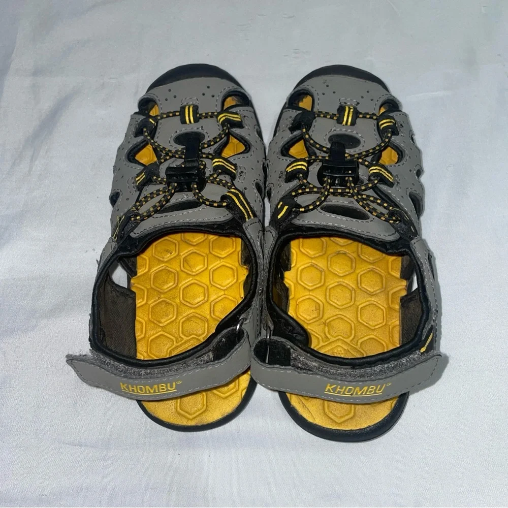 Khombu Kyle Boys Grey Yellow Closed Toe‎ Water Sandals Size 12 Outdoor Hiking